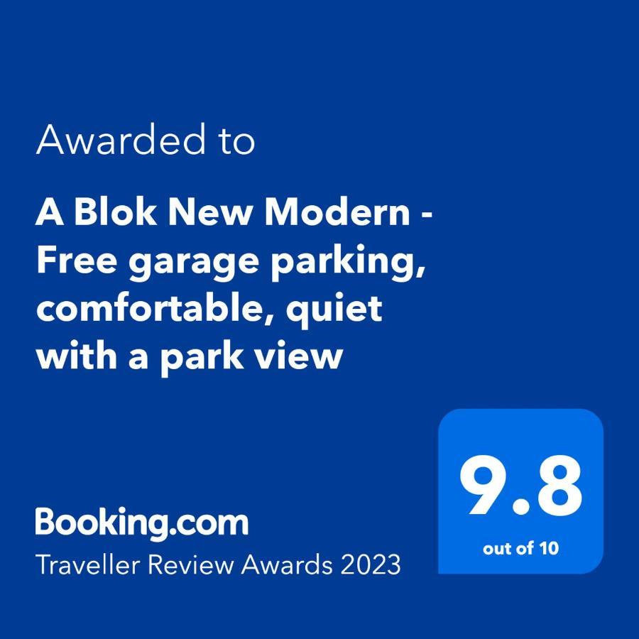 A Blok New Modern - Free Garage Parking, Comfortable, Quiet With A Park View Белград Экстерьер фото